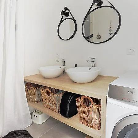 La Galerie - Maison Cedre * Порник