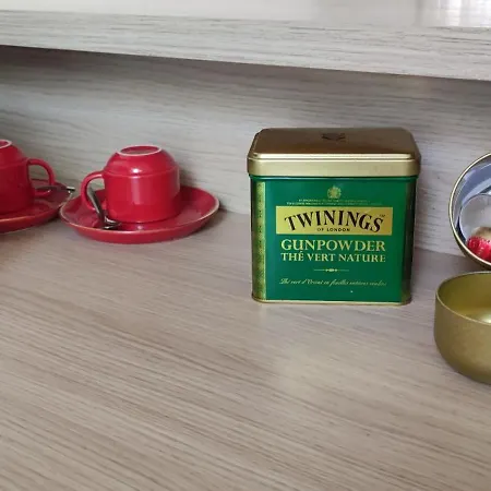 La Galerie - Maison Cedre Порник